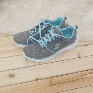 NWT Sport skechers memory foam sneakers